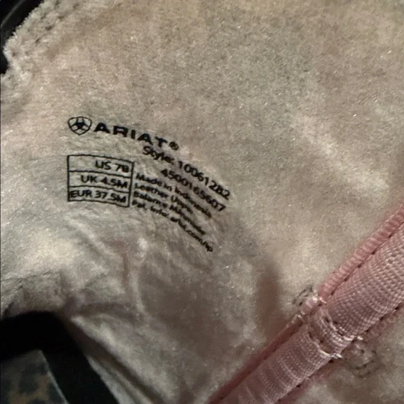 Black Leather Ariat Boots - Picture 6 of 7